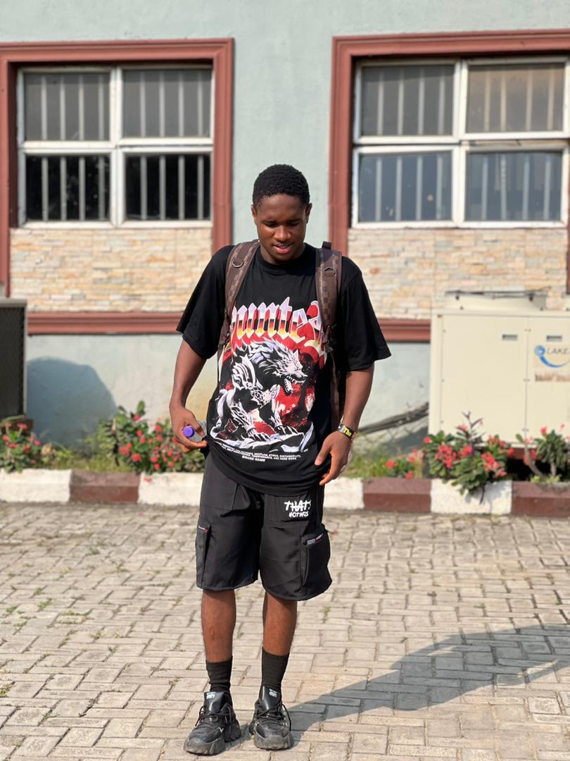 Divine chukwunyem ayika 
