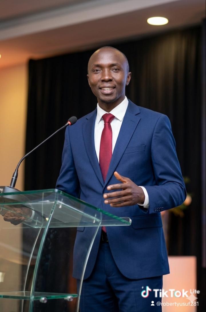 Yusuf Robert Nandom 